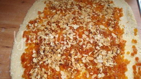 абрикосовый рулет