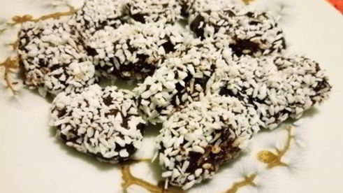 чернослив в шоколадной глазури