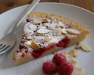 Клафути с малиной