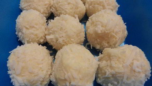 Рецепт Домашние конфеты Рафаэлло