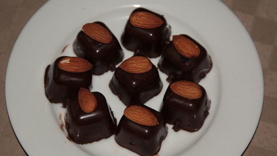 Рецепт домашние конфеты с вишневым ликером