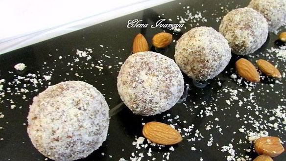 Рецепт Имбирные конфеты с финиками и миндалем