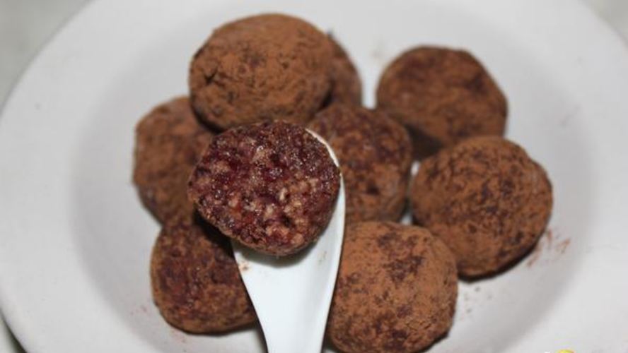 Рецепт конфеты из отрубей и вяленой клюквы