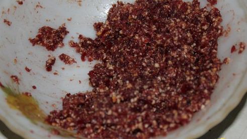 конфеты из вяленой клюквы в шоколаде