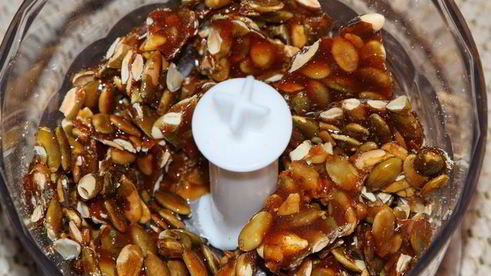 конфеты ореховый микс с клюквой