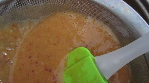 персиковый мармелад и шоколадно-мармеладные конфеты