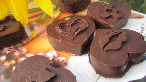 персиковый мармелад и шоколадно-мармеладные конфеты