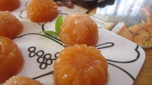 персиковый мармелад и шоколадно-мармеладные конфеты