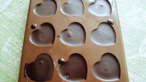 шоколадные конфеты с малиной