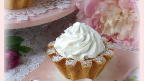 корзинки с белковым кремом