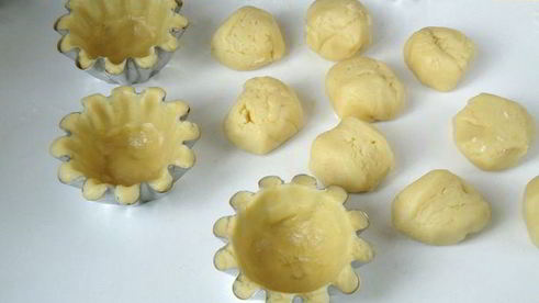 корзинки с белковым кремом