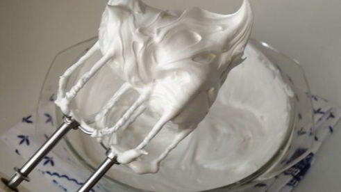 корзинки с белковым кремом