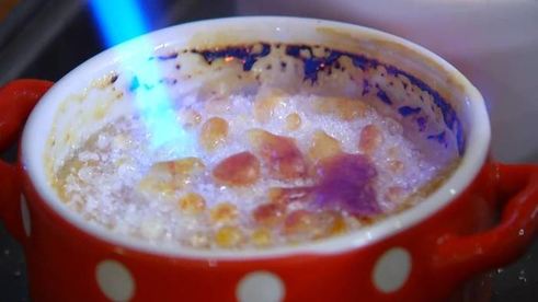 крем-брюле с ромашкой и мелиссой