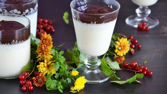 Рецепт Крем десерт Птичье молоко на йогурте