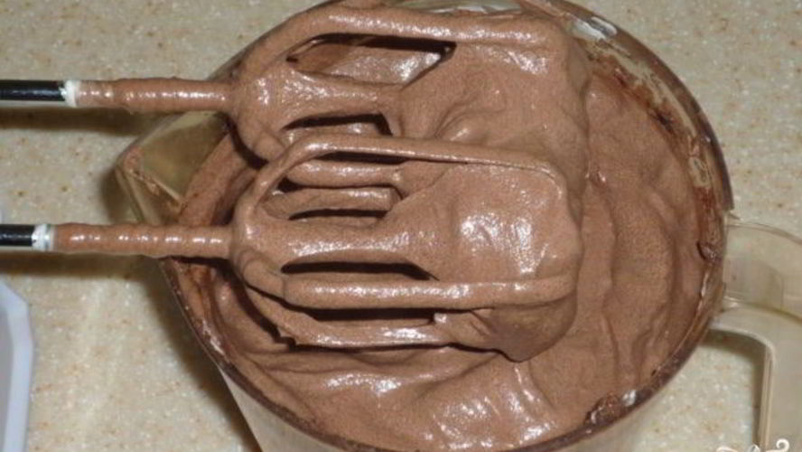 Рецепт крем для торта из сгущенки