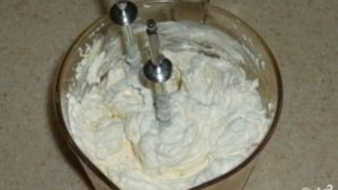 крем для торта из сгущенки