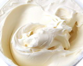 Нежный крем со вкусом пломбира