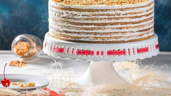 Рецепт Песочные коржи со сметанным кремом