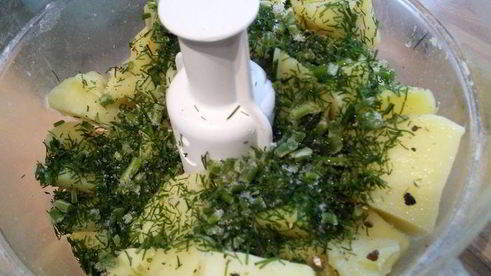 помидоры, фаршированные картофельно-тунцовым кремом