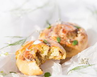 Синнабоны с заварным фундучным кремом