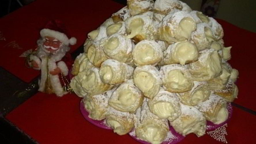 Рецепт слоеные трубочки с заварным кремом