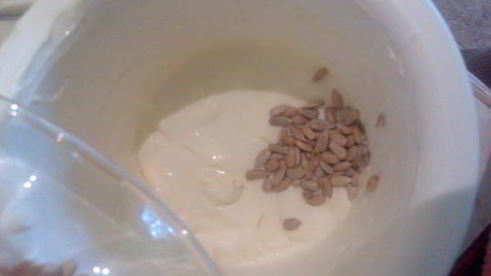творожный крем с семечками