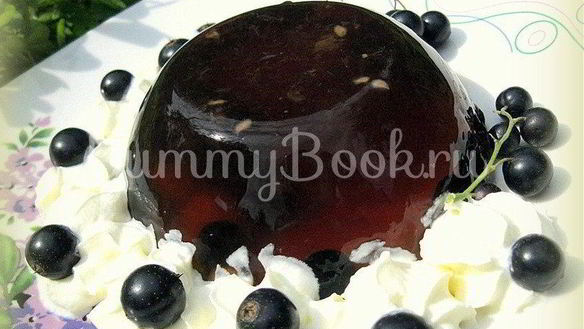 Рецепт Лимонадное желе с черной смородиной и взбитыми сливками