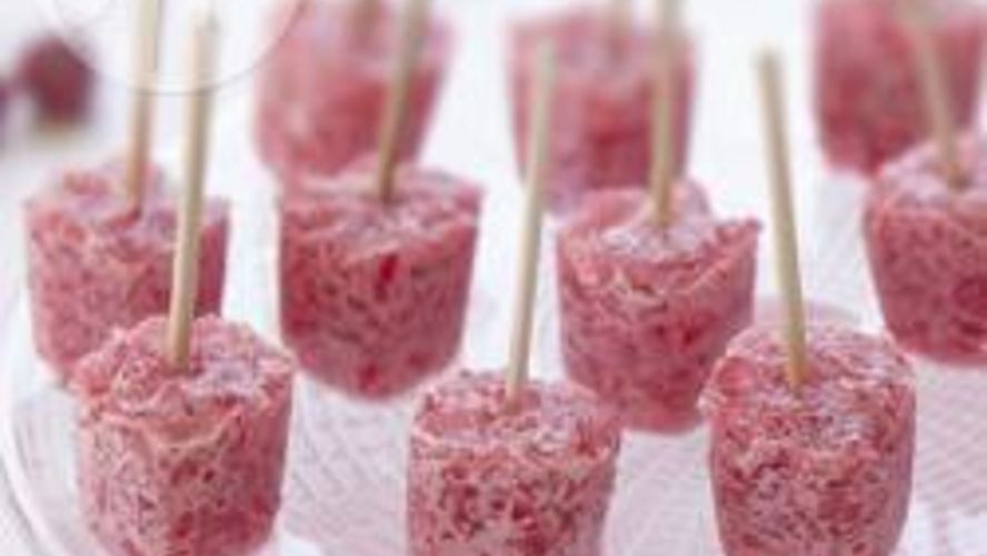 Рецепт домашнее малиновое мороженое с желе