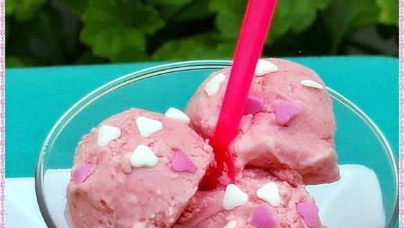 Рецепт Мороженое Клубника со сливками