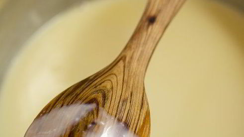 мороженое с черной смородиной