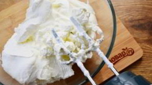 мороженое с фруктами