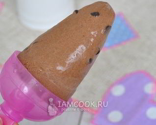 Шоколадное мороженое с дропсами