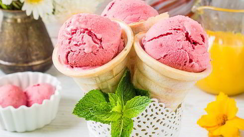 вишневое йогуртовое мороженое