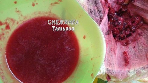 клюквенный мусс-зефир на манной крупе