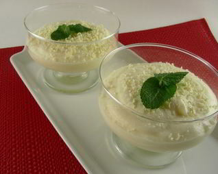 Мусс из белого шоколада и лимона