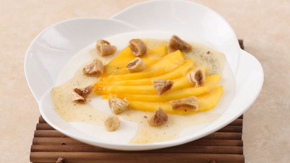 Рецепт Мусс личи с манго в саке