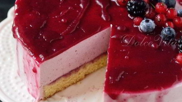 Рецепт Торт-мусс с черной смородиной