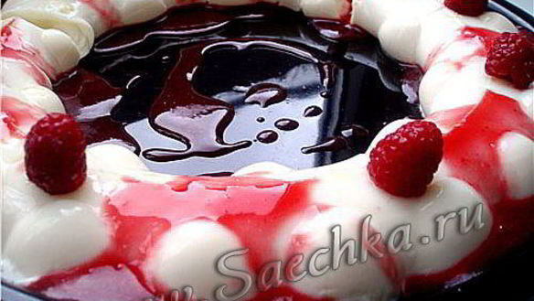 Рецепт Панна-котта с малиновым соусом