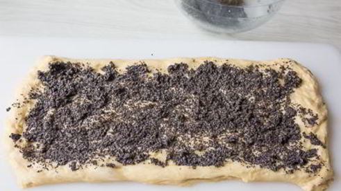 ажурный маковый кулич