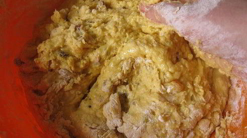 кулич на александрийском тесте с кардамоном