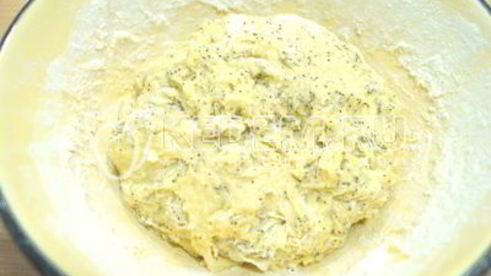 кулич пасхальный маковый