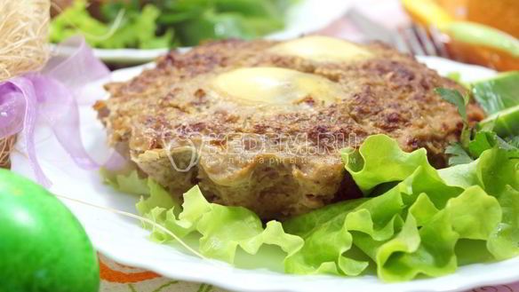 Рецепт Мясное суфле с яйцом Пасхальное