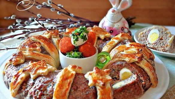 Рецепт Пасхальное мясное кольцо с перепелиными яйцами по-польски