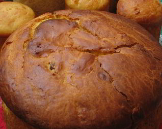 Пасхальный кулич на опаре с орехами