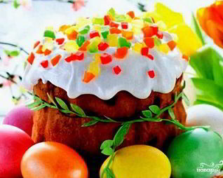 Пасхальный кулич с цукатами