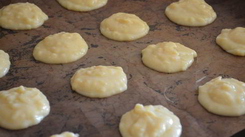 шукеты с шоколадным соусом