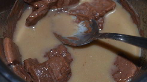 шукеты с шоколадным соусом