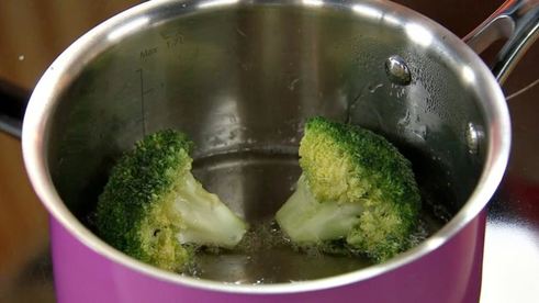 сладкие овощи и сало в шоколаде