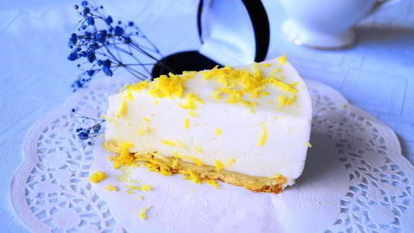 Рецепт Лимонный торт-суфле Полночь в Париже