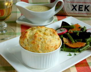 Рыбное суфле с горчичным соусом